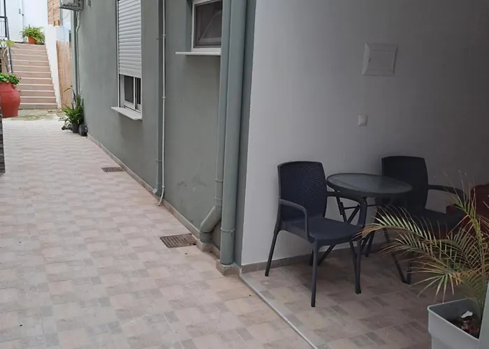 Parthenon Apartment